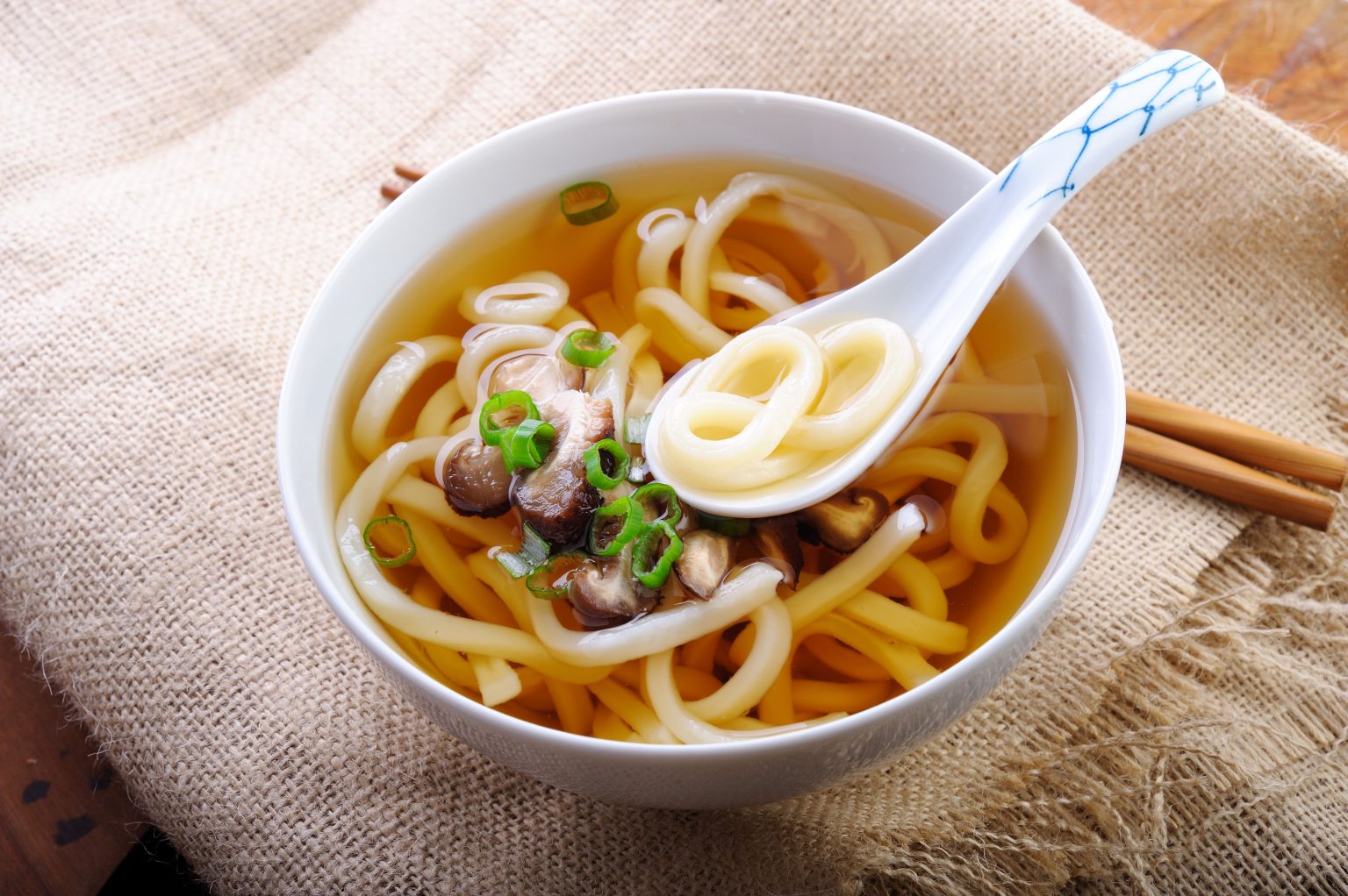 soho-udon-soup-sushi-avenue